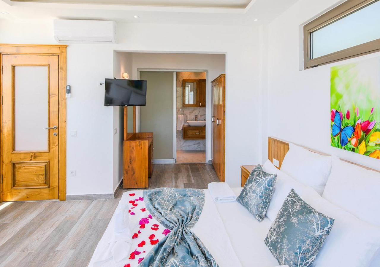 Villa 1 Sleeps 2 Honeymoon Isolated Infinity-Villa Orkide Uzumlu  Экстерьер фото
