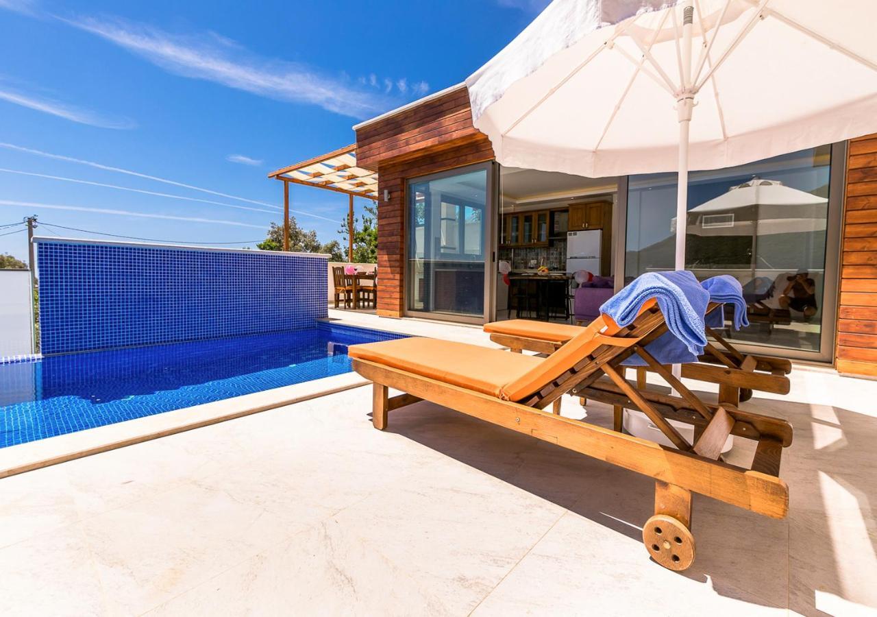 Villa 1 Sleeps 2 Honeymoon Isolated Infinity-Villa Orkide Uzumlu  Экстерьер фото