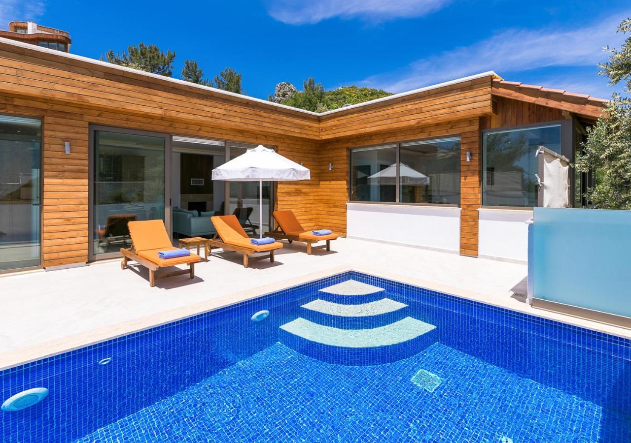 Villa 1 Sleeps 2 Honeymoon Isolated Infinity-Villa Orkide Uzumlu  Экстерьер фото
